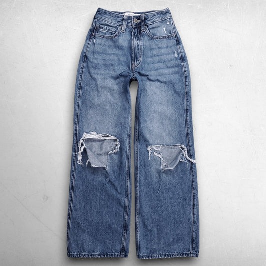 Hollister Ultra High Rise Baggy Jeans Straight Leg Distressed Women 23S Md Blue