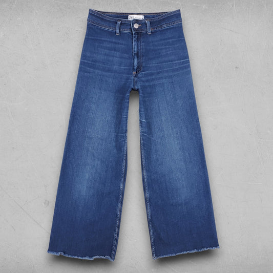 Zara Jeans Women 10 Medium Blue Wide Leg Frayed Hem Retro 70s Casual Skater