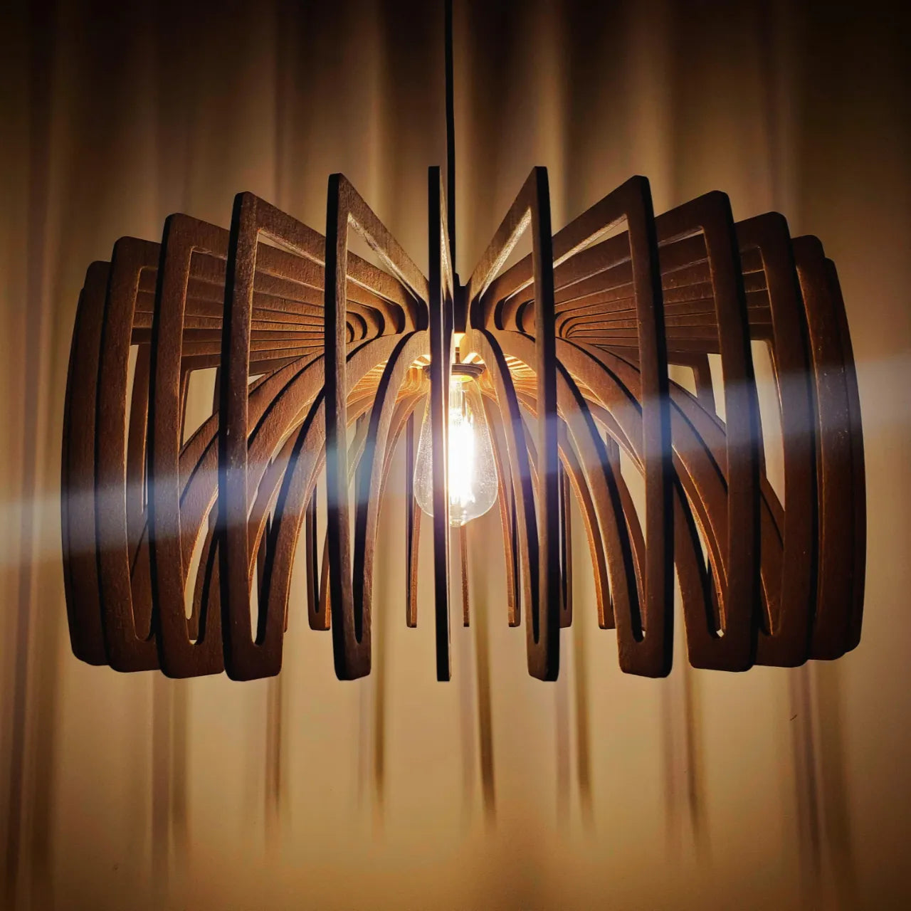 Hanging-Spider-1280sq-72dpi.jpg
