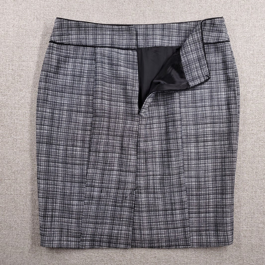 Review Pencil Skirt Size 14 Black White Plaid Above Knee