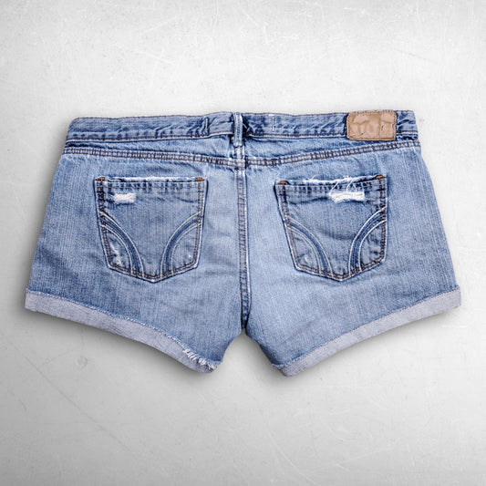Hollister Denim Shorts Women 7 Light Blue Distressed Cut Off Low Rise 32x2